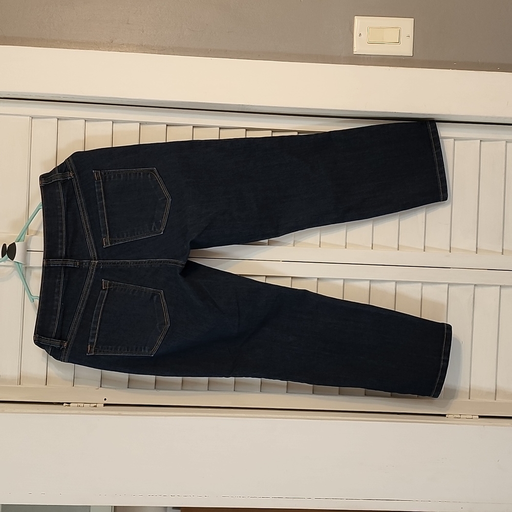 Ann Taylor LOFT 26/2 curvy crop - Picture 3 of 5